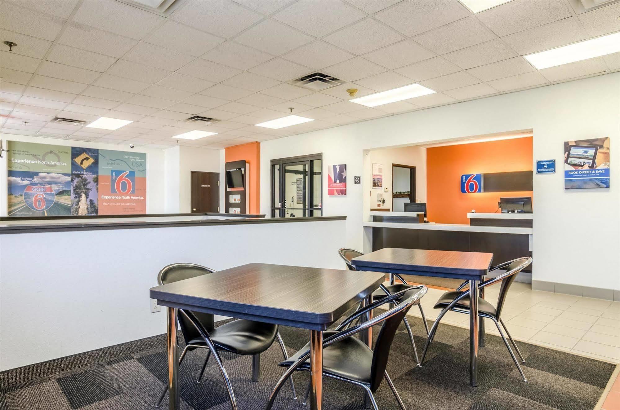 Motel 6-York, Ne Экстерьер фото