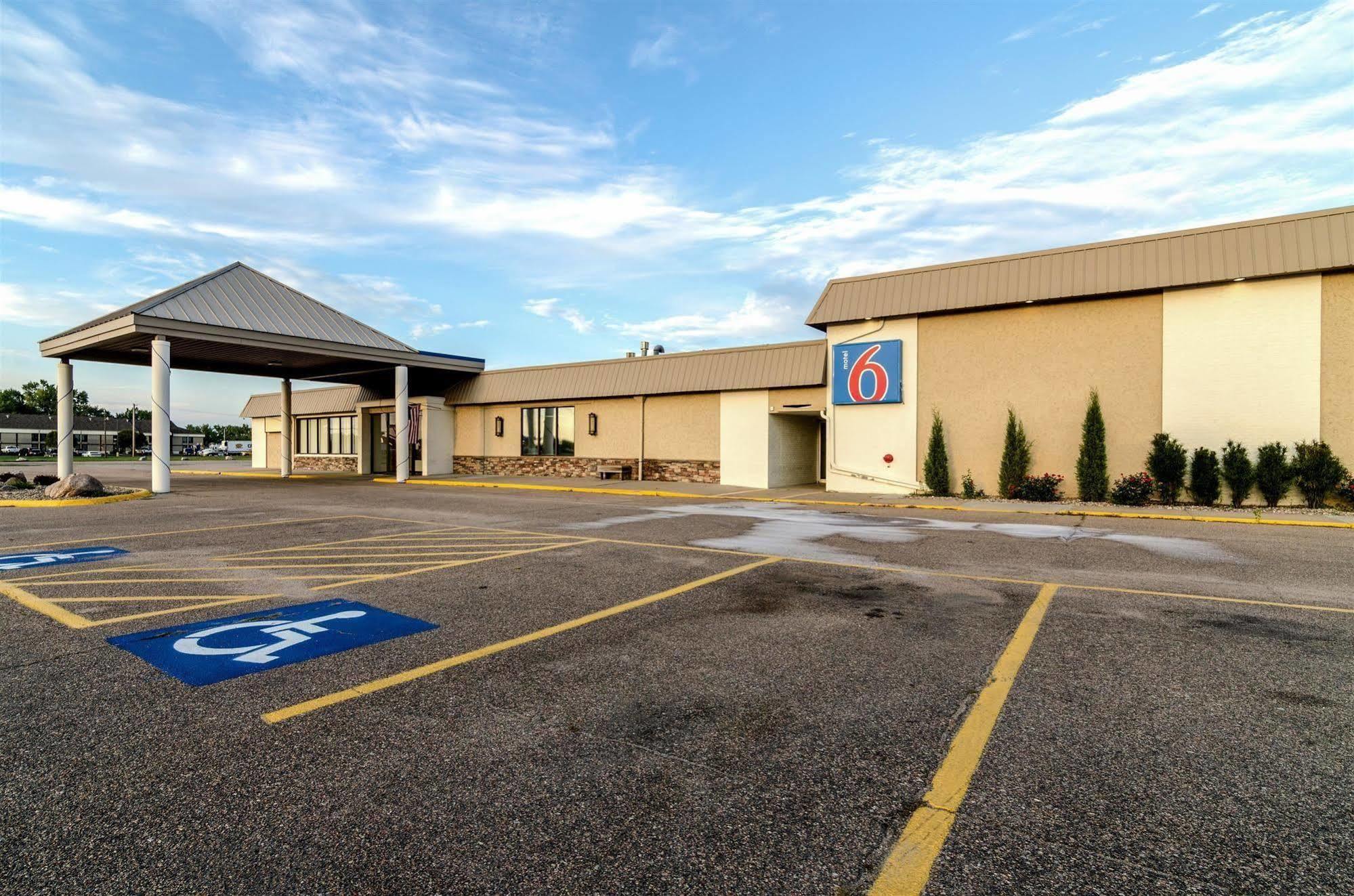 Motel 6-York, Ne Экстерьер фото