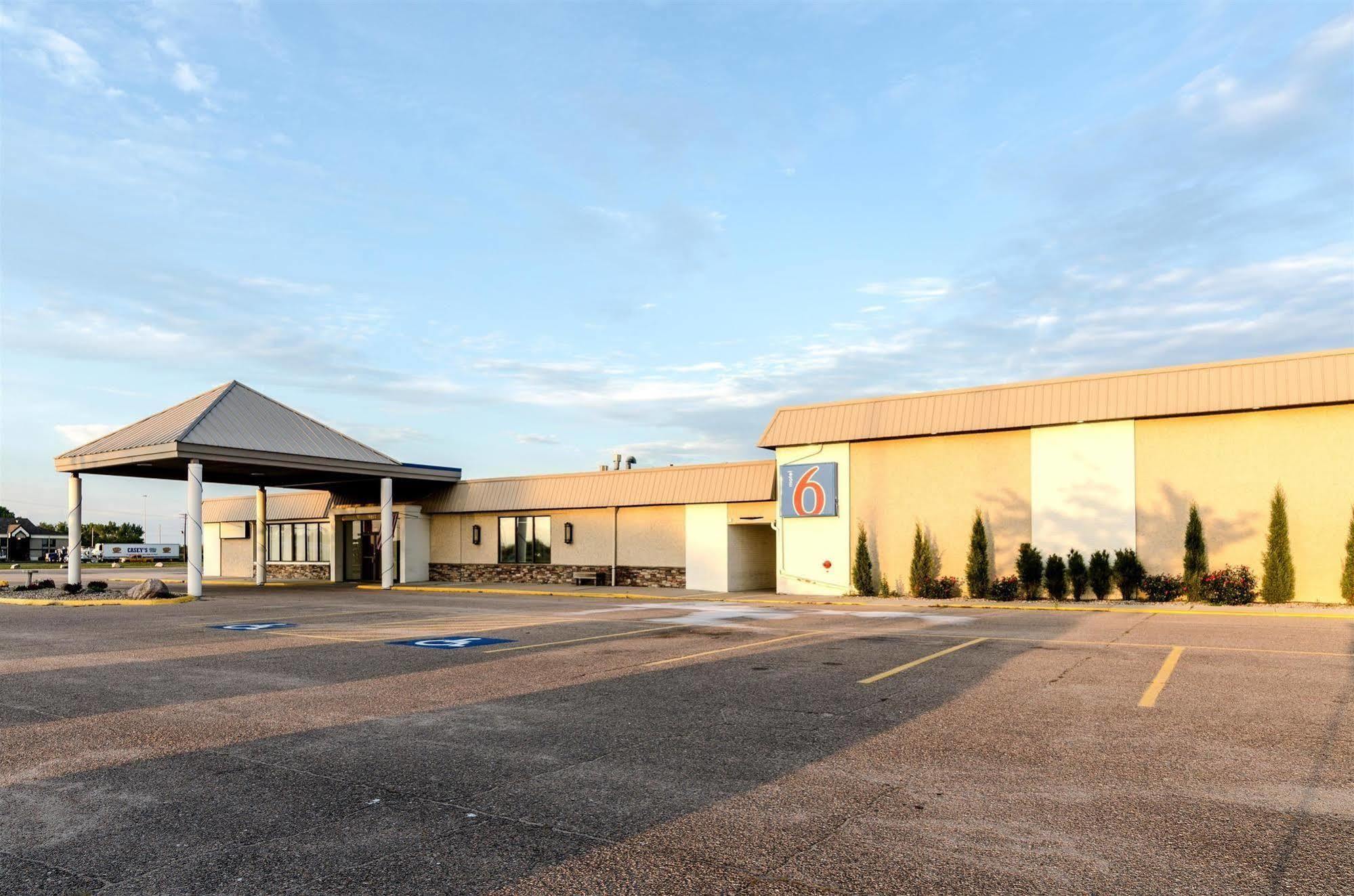 Motel 6-York, Ne Экстерьер фото